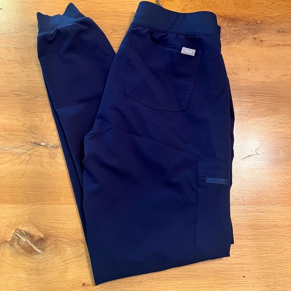 Figs jogger scrub pants - Picture 4 of 5
